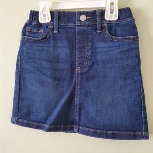 Skirt for 5 years old girl dark blue.